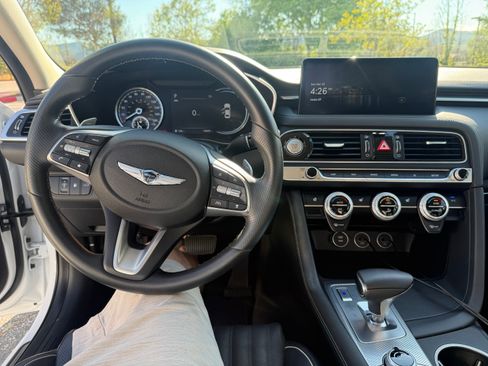 Used 2023 Genesis G70 3.3T AWD/4WD image 8