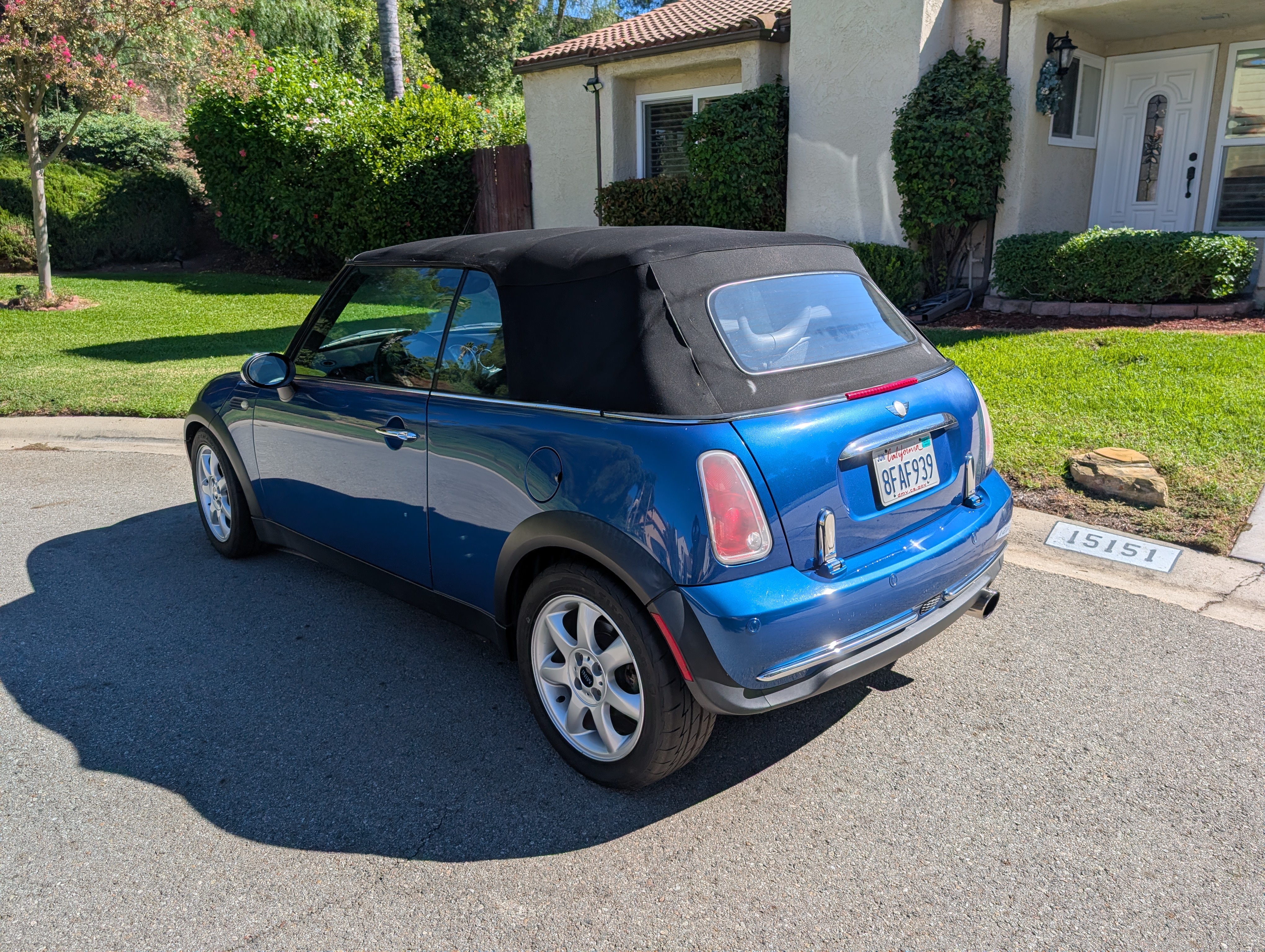 Used 2007 MINI Cooper Convertible FWD image 14