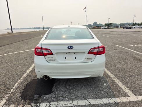 Used 2015 Subaru Legacy 2.5i Premium AWD/4WD image 6