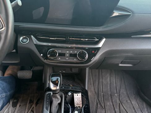 Used 2024 Buick Envista Sport Touring w/ Convenience I Package image 7