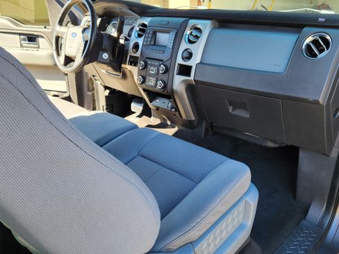 Used 2013 Ford F150 XLT w/ Luxury Equipment Group image 26