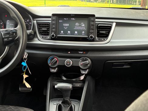 Used 2019 Kia Rio S FWD image 16
