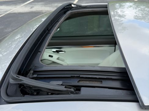 Used 2013 Porsche 911 GT3 RS image 8