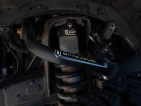 Used 2015 Toyota 4Runner Limited image 11