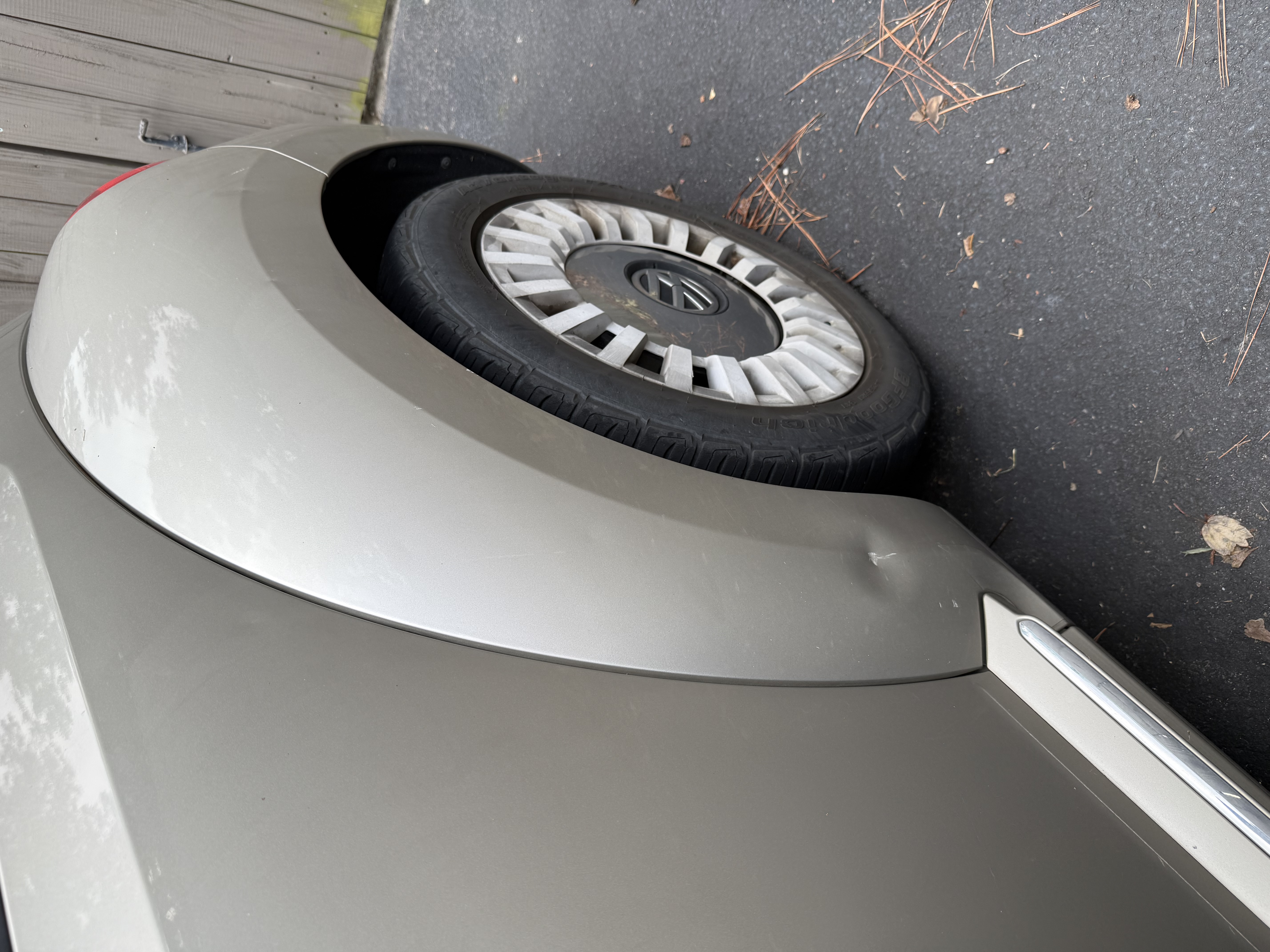 Used 2014 Volkswagen Beetle 2.5 FWD image 6