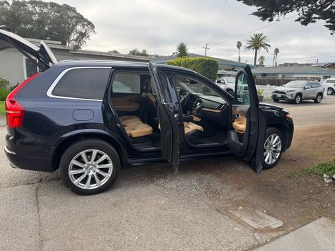 Used 2016 Volvo XC90 T6 Inscription w/ Vision Package image 12