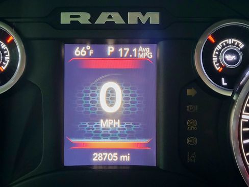 Used 2022 RAM 1500 Lone Star image 18