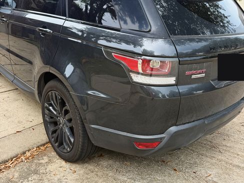 Used 2016 Land Rover Range Rover Sport Supercharged AWD/4WD image 10