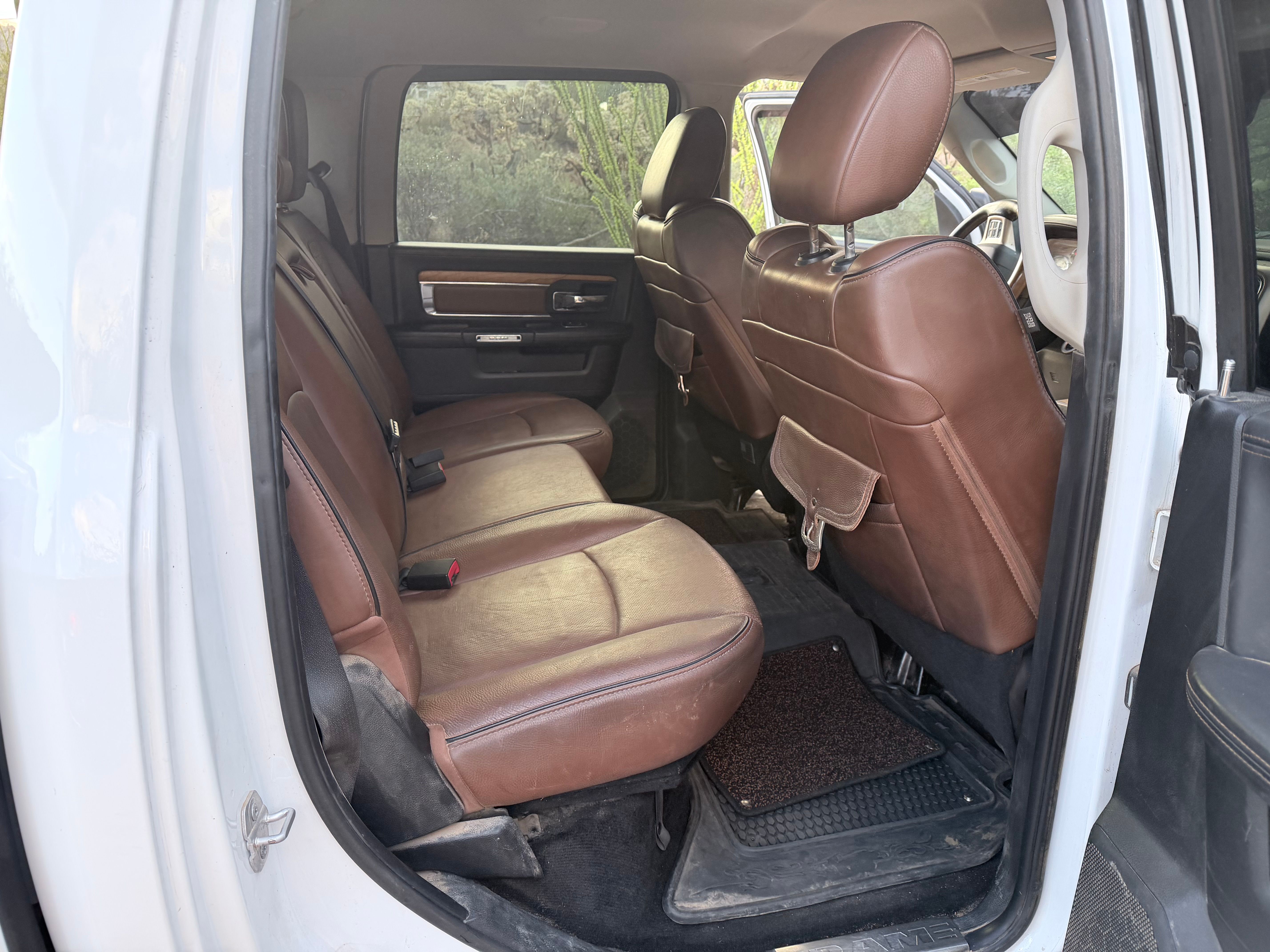 Used 2015 RAM 1500 Laramie Longhorn w/ Convenience Group AWD/4WD image 10