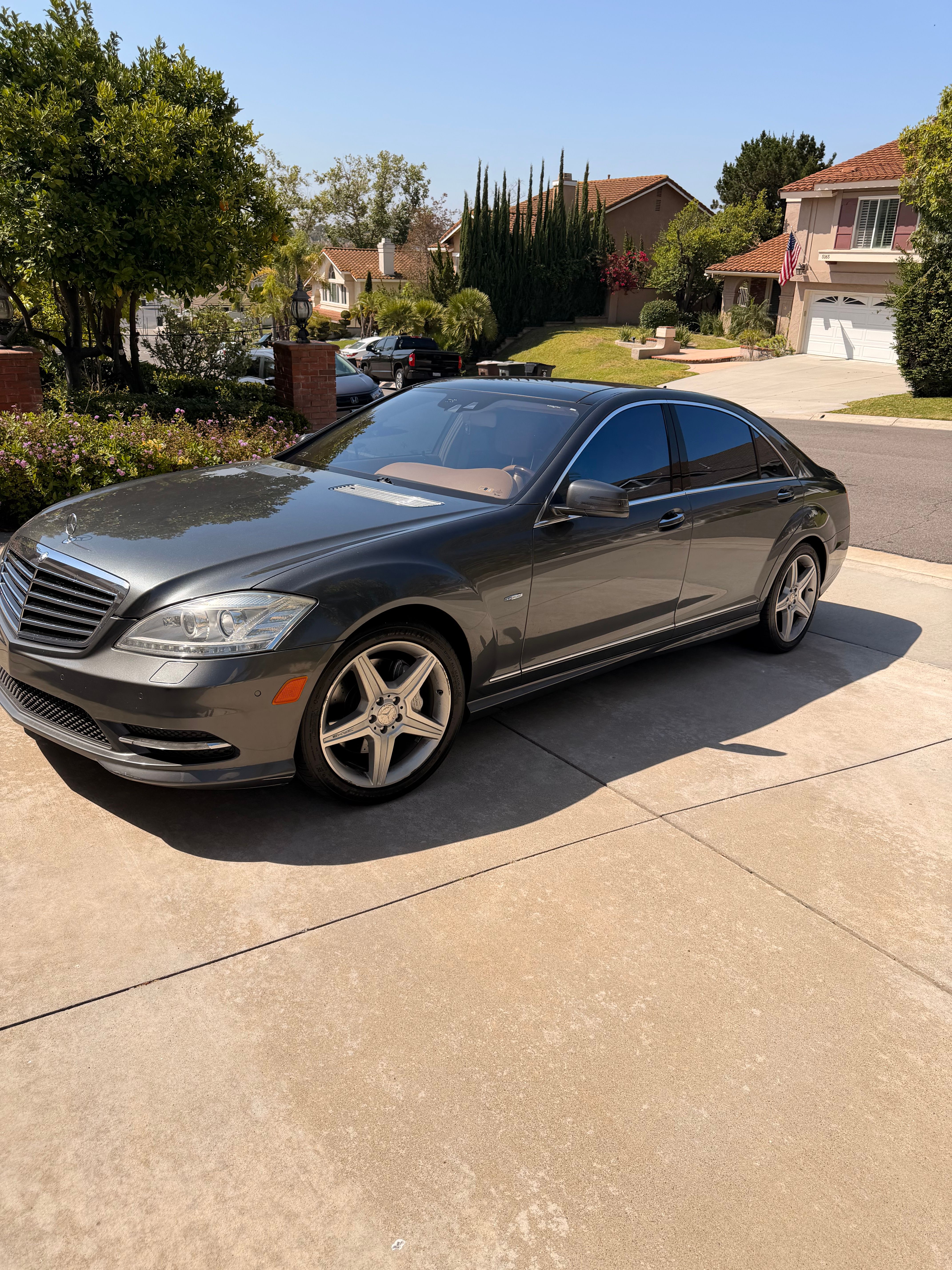 Used 2010 Mercedes-Benz S 400 image 6