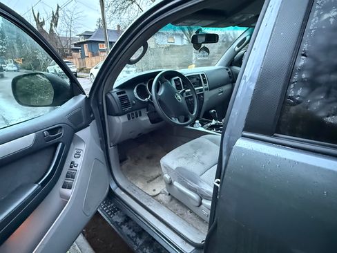 Used 2003 Toyota 4Runner Sport image 6