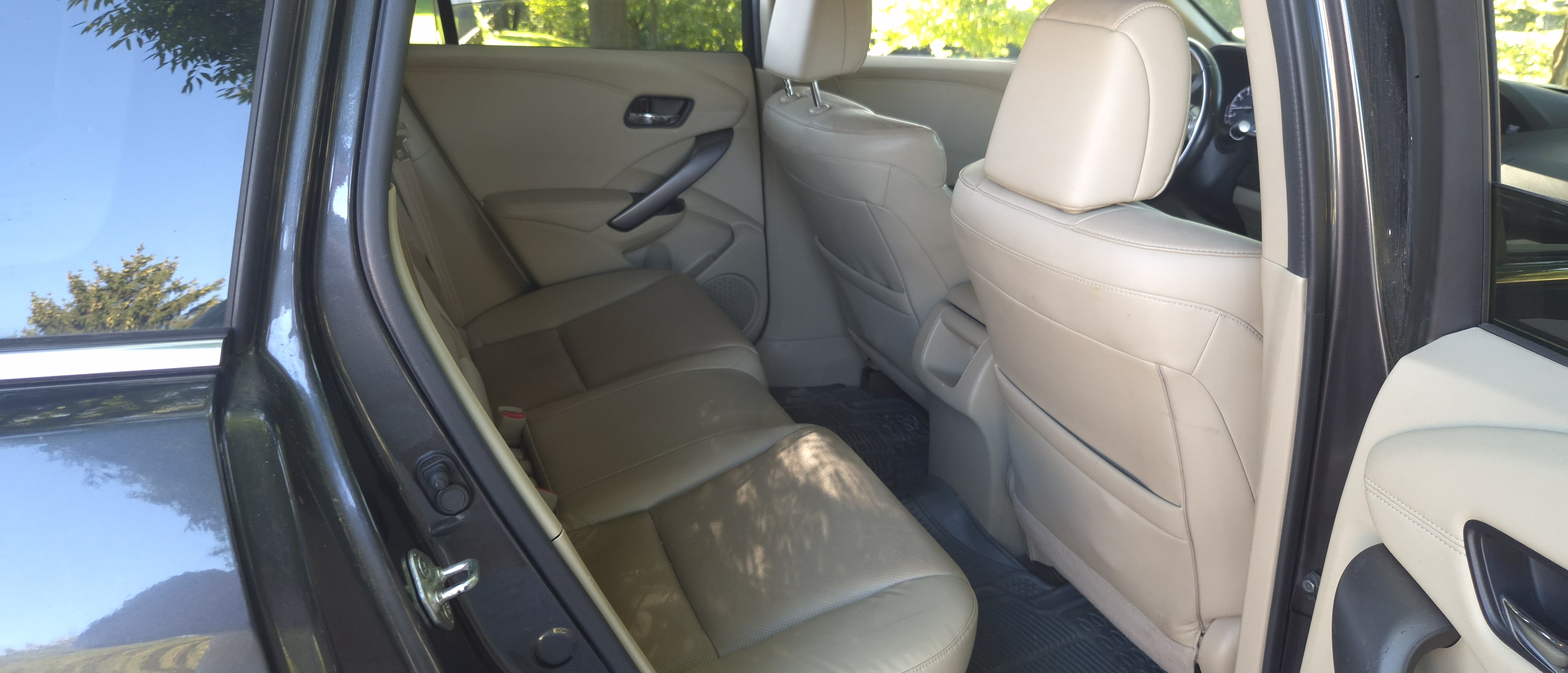 Used 2014 Acura RDX w/ Technology Package AWD/4WD image 17
