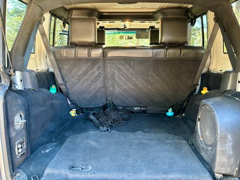 Used 2008 Jeep Wrangler Unlimited Sahara w/ Mopar Chrome Edition Group image 13