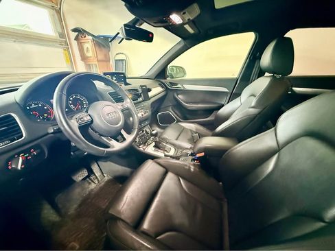 Used 2016 Audi Q3 2.0T Prestige image 14