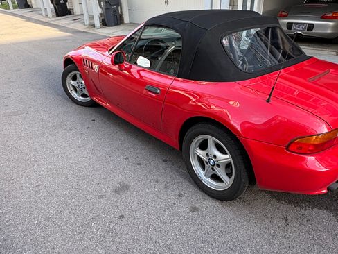 Used 1998 BMW Z3 1.9 RWD image 16