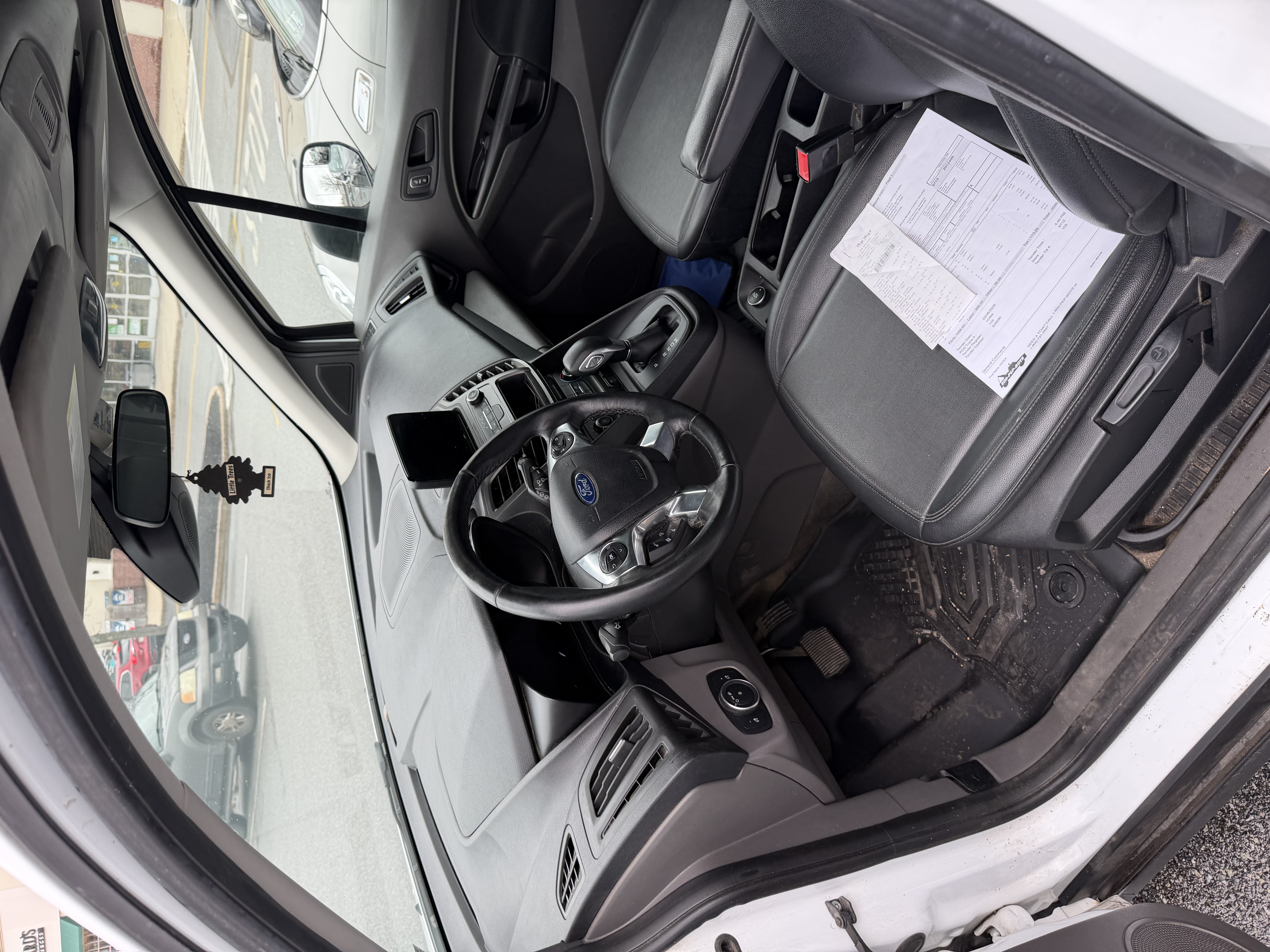 Used 2019 Ford Transit Connect XL FWD image 13