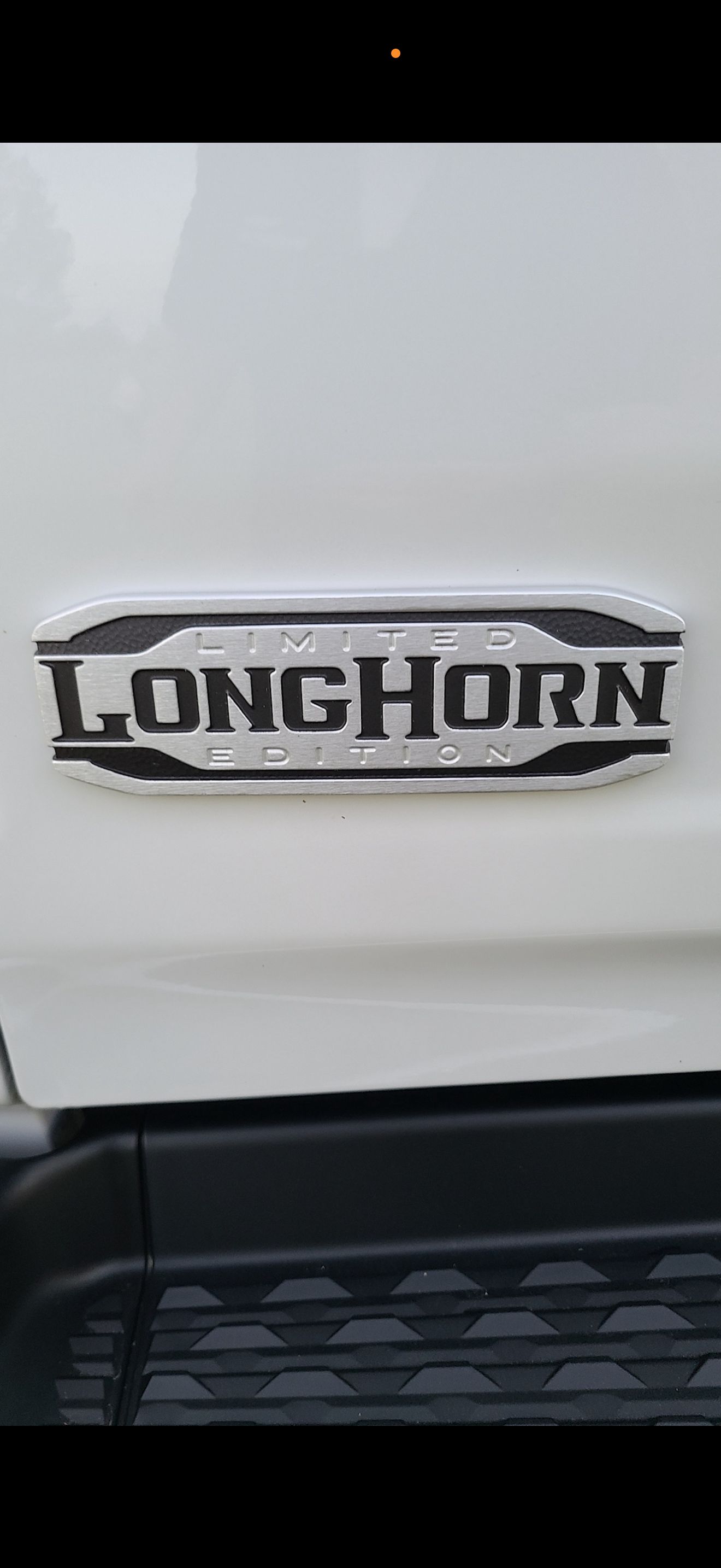 Used 2021 RAM 1500 Limited AWD/4WD image 2