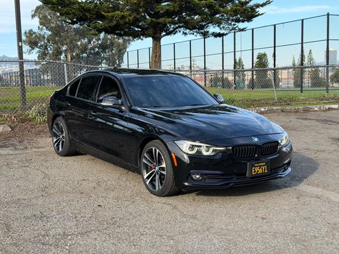 Used 2018 BMW 328d 328d Sedan 4D w/ Shadow Sport Edition image 4