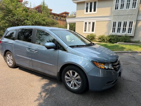 Used 2014 Honda Odyssey EX-L image 23
