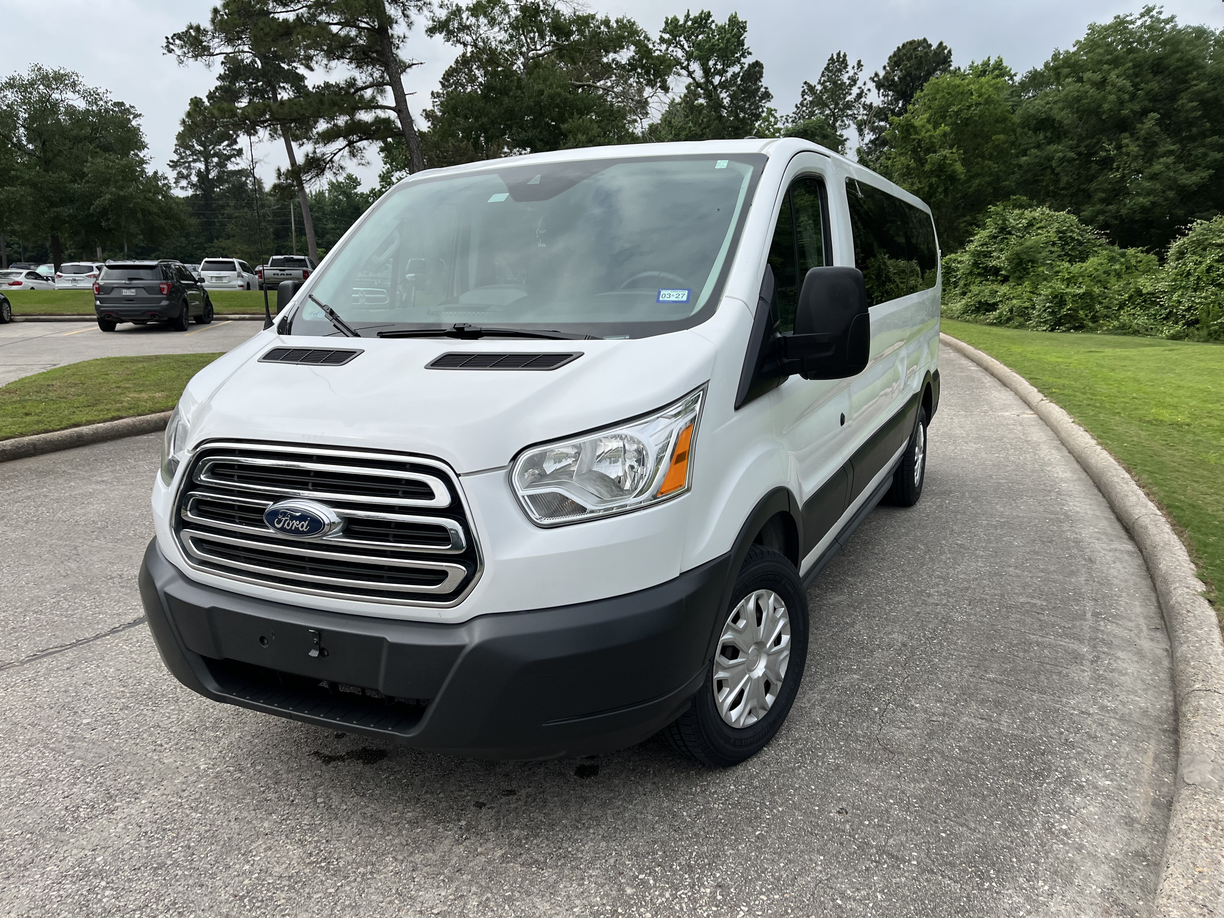Used 2016 Ford Transit 350 XLT RWD image 14