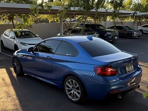 Used 2016 BMW M235i xDrive Coupe AWD/4WD image 6
