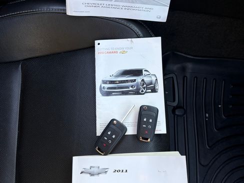 Used 2011 Chevrolet Camaro LT w/ RS Package RWD image 10