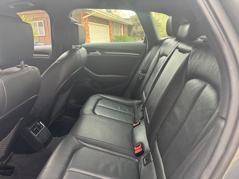 Used 2017 Audi A3 e-tron Premium Plus w/ Technology Package FWD image 6