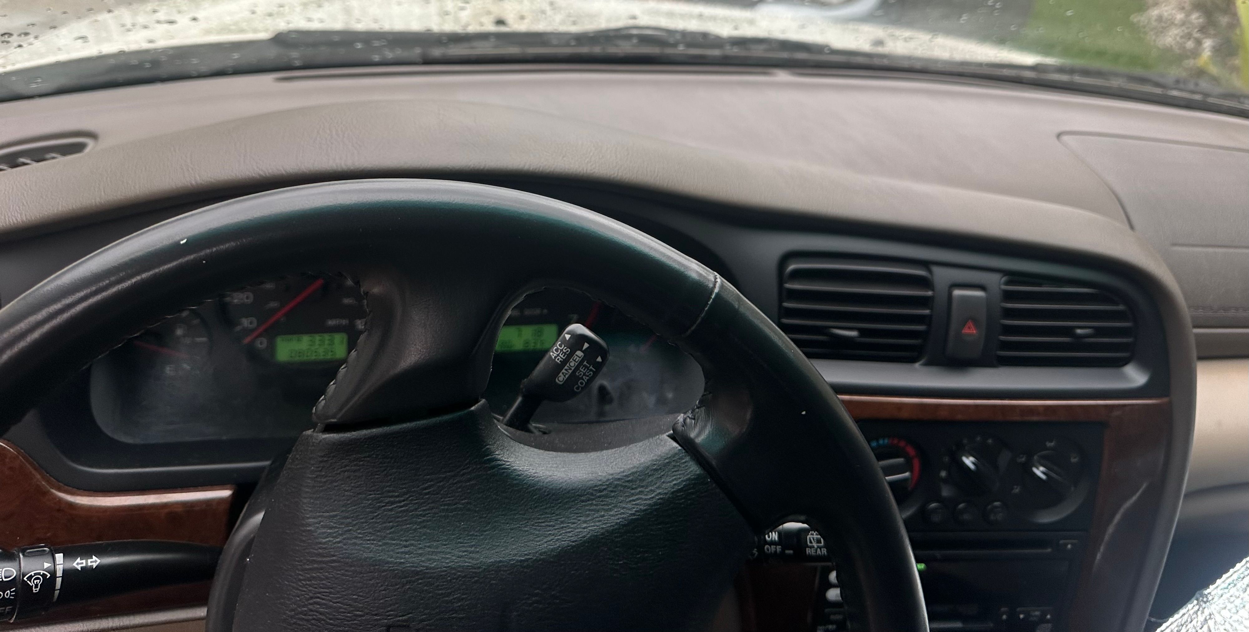 Used 2002 Subaru Outback Limited AWD/4WD image 10