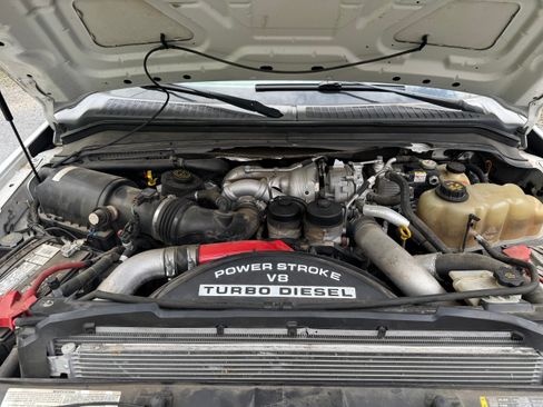 Used 2009 Ford F350 4x4 Regular Cab DRW Super Duty image 5