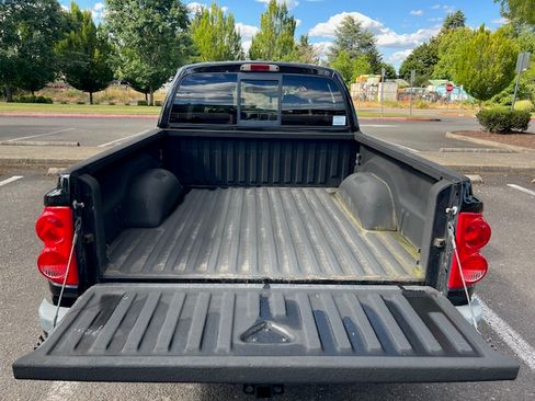 Used 2006 Dodge Dakota Laramie w/ Mopar Chrome Edition Group AWD/4WD image 9
