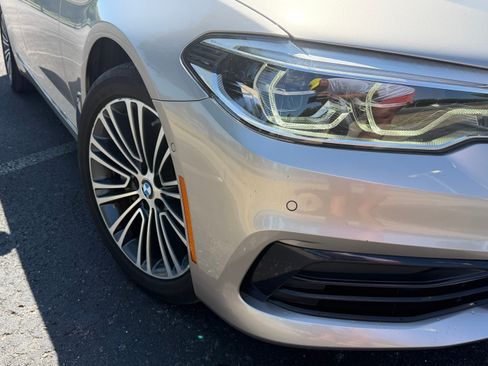 Used 2019 BMW 540i w/ Premium Package RWD image 6
