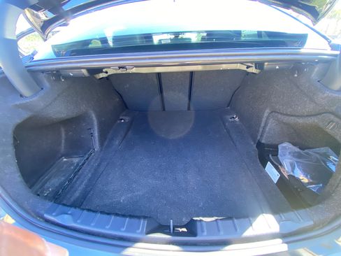 Used 2018 BMW 330i 330i Sedan 4D w/ Convenience Package image 8