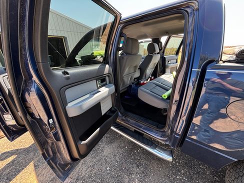 Used 2012 Ford F150 XLT w/ XLT Chrome Pkg image 18