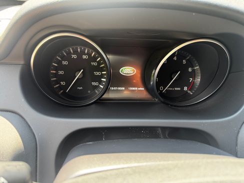 Used 2016 Land Rover Discovery Sport HSE AWD/4WD image 10