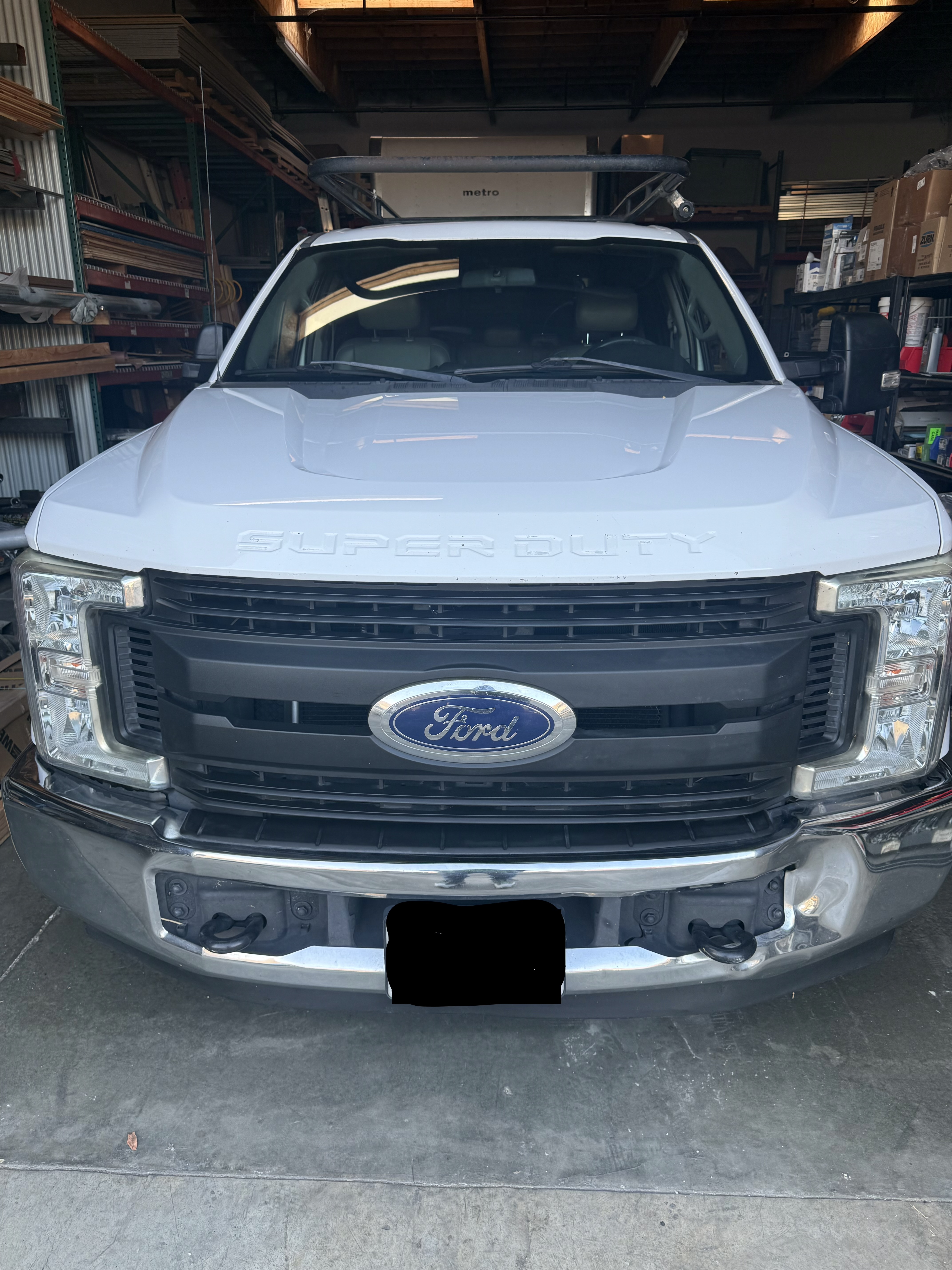 Used 2017 Ford F250 XL w/ Power Equipment Group RWD image 1