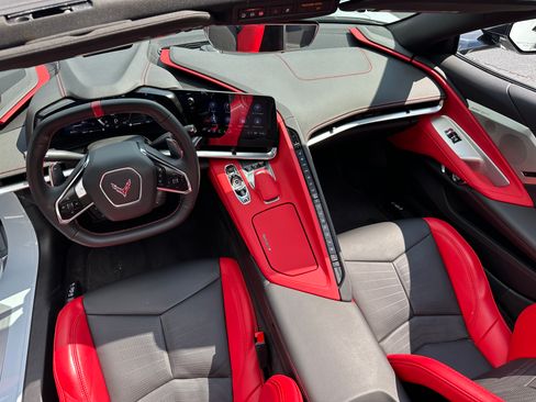 Used 2023 Chevrolet Corvette Stingray Preferred Conv w/ Z51 Performance Package image 17