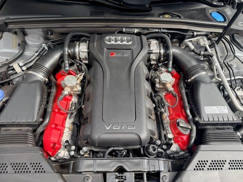 Used 2014 Audi RS 5 Cabriolet image 23