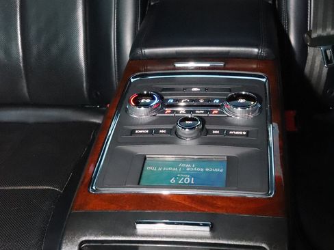 Used 2019 Lincoln Continental w/ Equipment Group 500A image 14