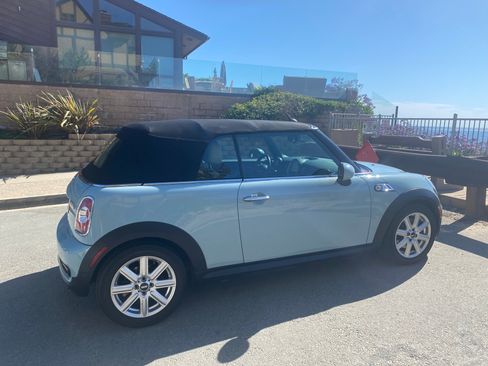 Used 2014 MINI Cooper S image 9