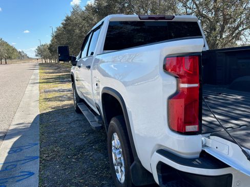 Used 2024 Chevrolet Silverado 2500 LTZ w/ LTZ Plus Package image 6