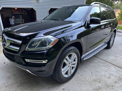 Used 2013 Mercedes-Benz GL 450 4MATIC image 4