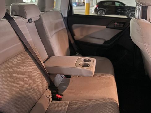 Used 2015 Subaru Forester 2.5i Premium AWD/4WD image 24