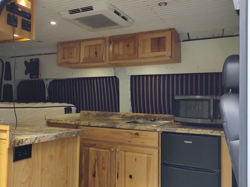 Used 2019 RAM ProMaster 2500 image 11