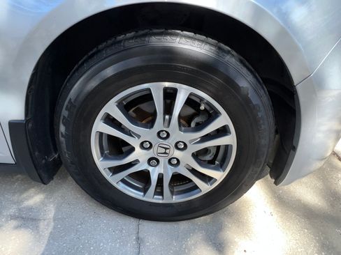 Used 2011 Honda Odyssey EX-L image 30