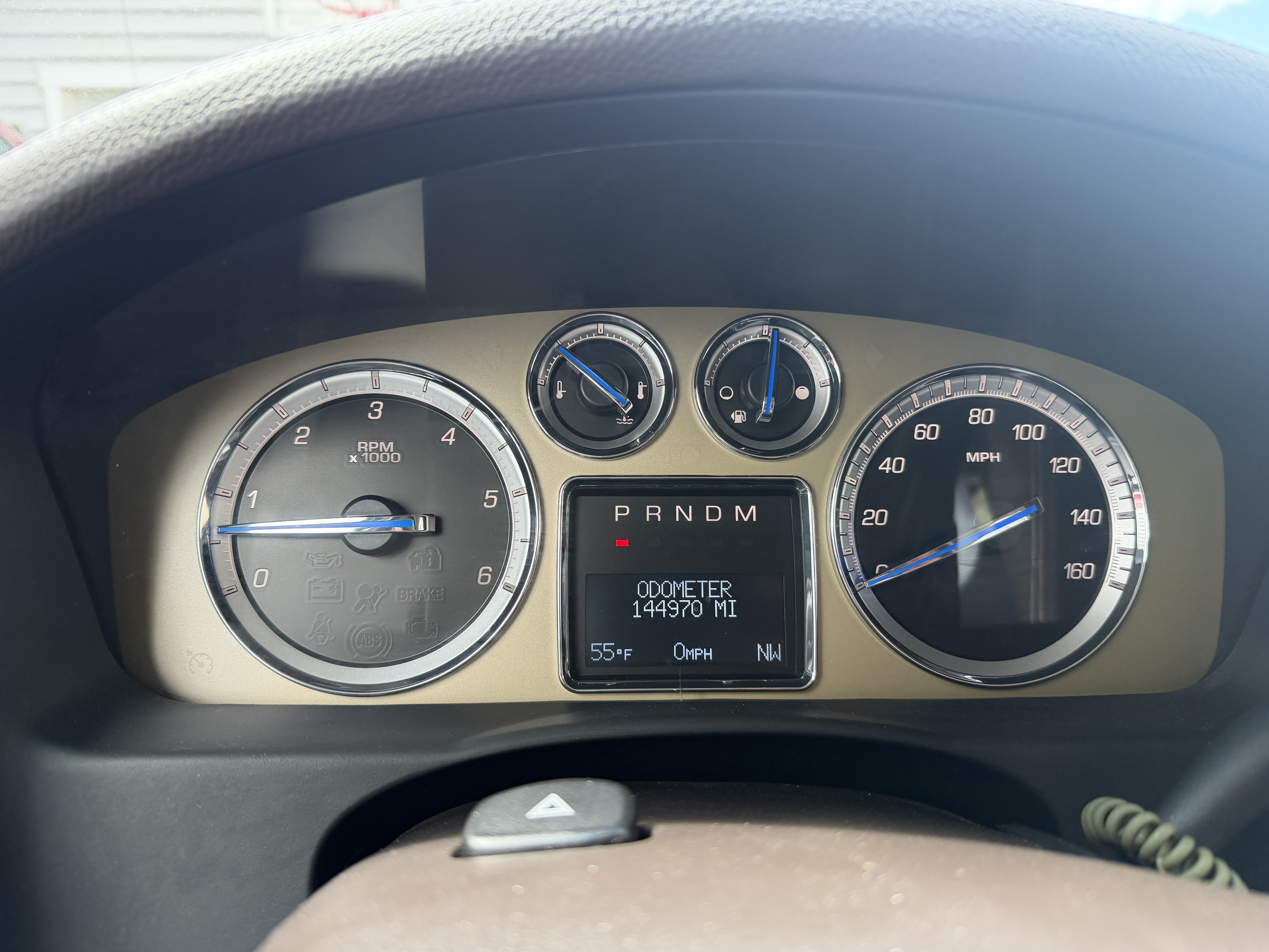 Used 2014 Cadillac Escalade ESV Platinum AWD/4WD image 17