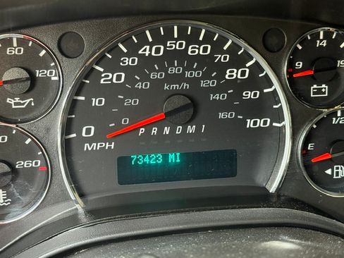 Used 2014 Chevrolet Express 2500 Extended RWD image 15