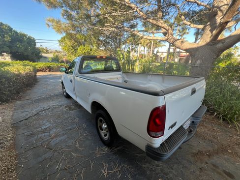 Used 2004 Ford F150 XL image 6