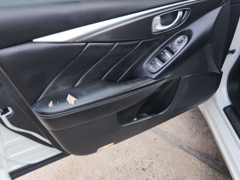 Used 2018 INFINITI Q50 Pure image 17