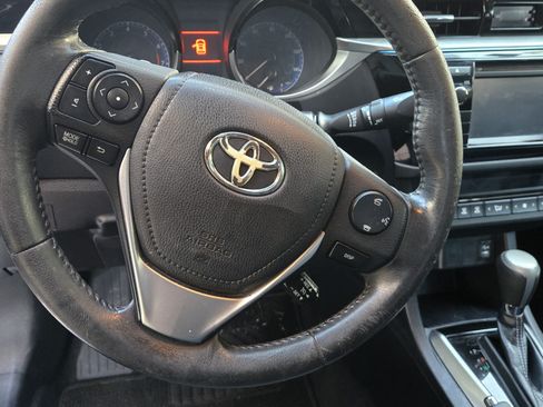 Used 2014 Toyota Corolla S image 10