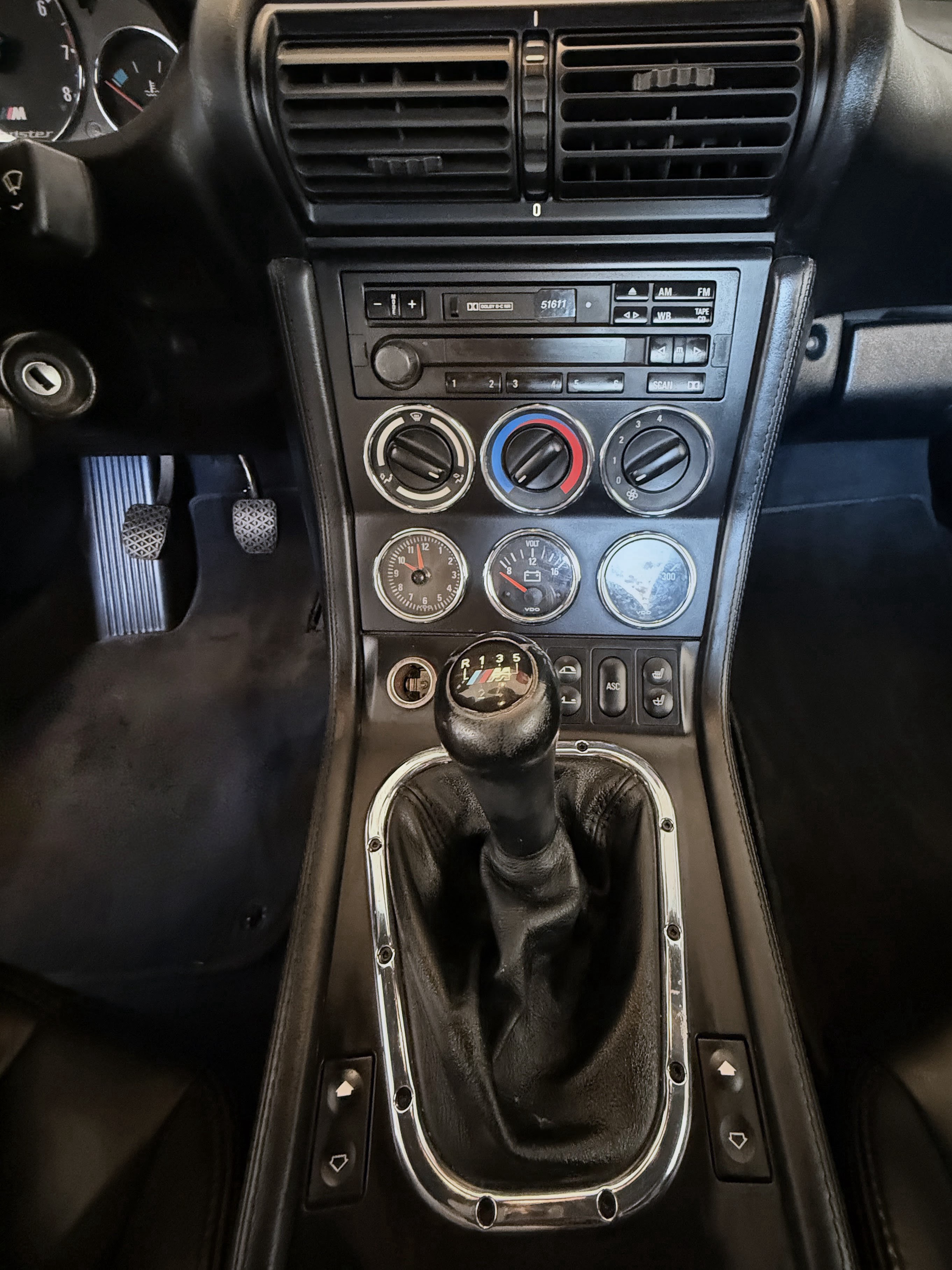 Used 1999 BMW M Roadster RWD image 8